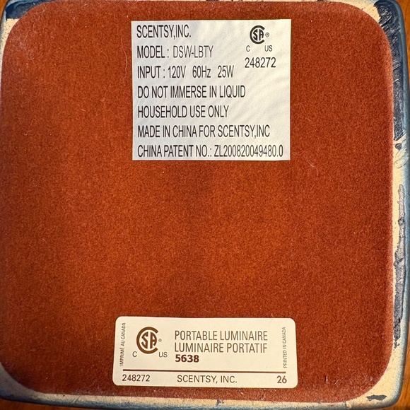 Scentsy Wax Warmer, Electric. Retired Liberty Patriotic, Tin Stars - Picture 10 of 13